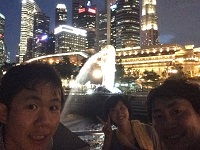 2016 singapore2.jpg(28166 byte)